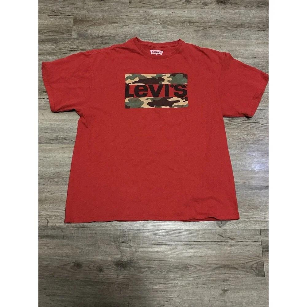 Levi's‎ Camouflage Graphic Red Short Sleeve T Shirt Size XL